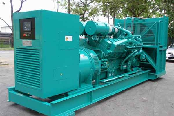 漳县柴油发电机组电压不稳定怎样维修？